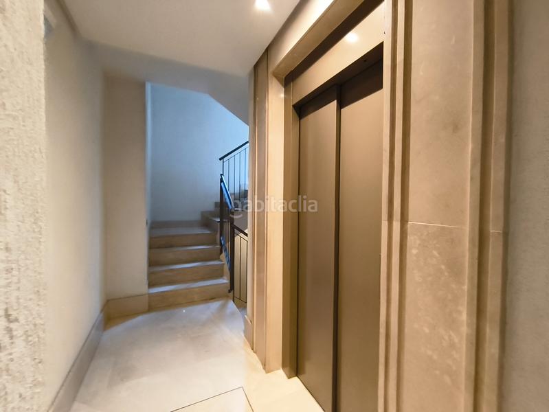 Foto be4b07f7-d438-4256-a206-a677d5236da8. Lloguer pis a avenida estrella del mar 12 a Zona Centro Comercial Torrequebrada Benalmádena