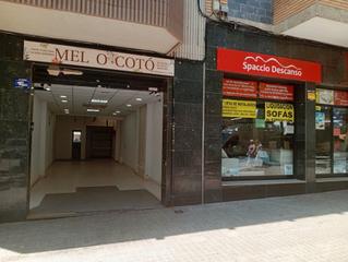 Affitto Locale commerciale in Avinguda de matadepera 183. En plena  avenida matadepera!!