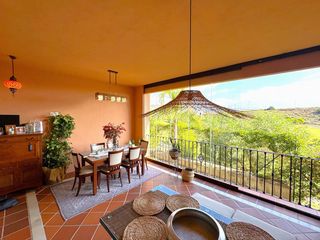 Casa adosada en Valle Romano Golf. Adosado en impecable estado con vistas al golf en valle romano e