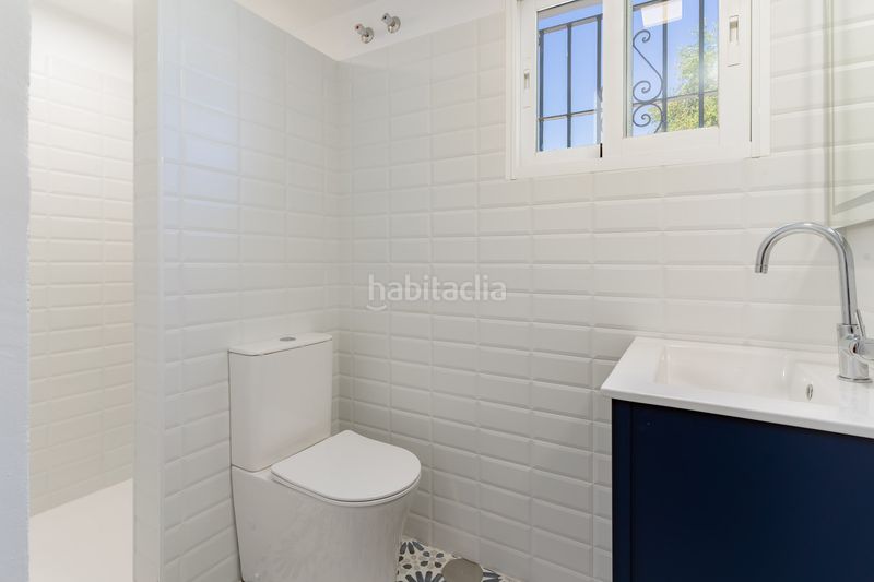 Foto 56a6b05c-97da-4e39-8a00-321c91002f00. Masia amb piscina a altos de Estepona Estepona