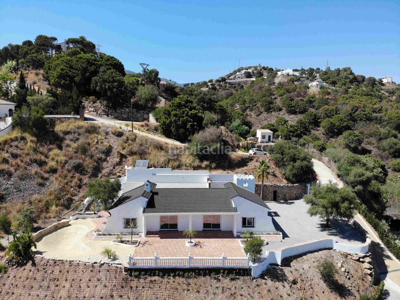 Foto b7475f75-90a4-4730-9b8c-e6cc192f42c8. Masia amb piscina a altos de Estepona Estepona