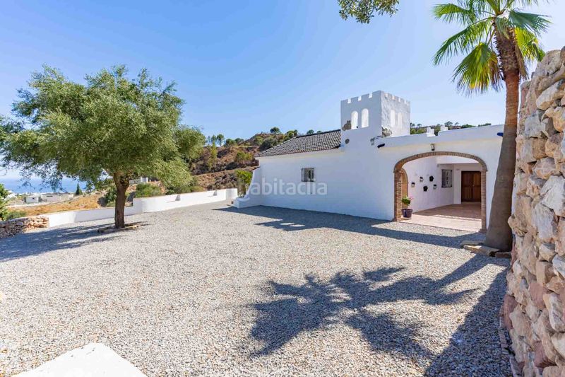 Foto c0685f14-d396-49af-9b6e-25eb5b56f57c. Masia amb piscina a altos de Estepona Estepona