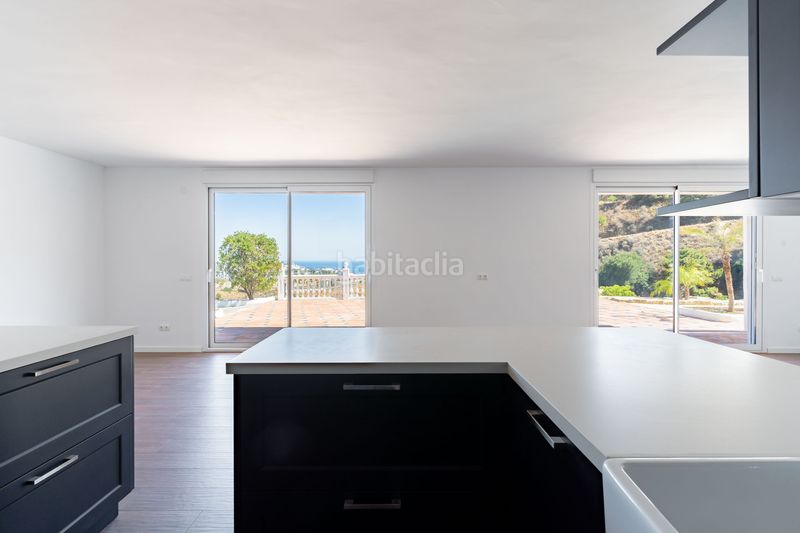 Foto dd9702a6-b2da-48e1-8644-546bcb3845a8. Masia amb piscina a altos de Estepona Estepona