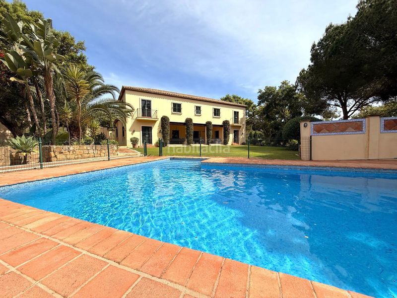 Foto 1c5950cd-797a-40a3-9d07-a9dbdc0eeef2. Casa amb calefacció aparcament piscina a Sotogrande alto Sotogrande