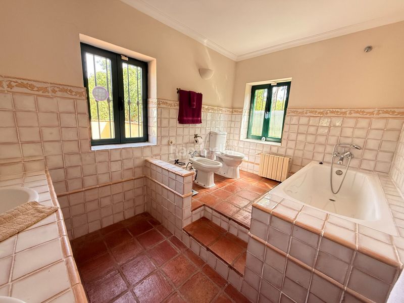 Foto ecba3147-f97c-40c5-b008-754d8d00819b. Casa amb calefacció aparcament piscina a Sotogrande alto Sotogrande