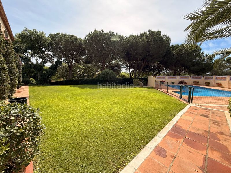 Foto fa1819c5-7a50-4943-9a2c-0a248944d7b0. Casa amb calefacció aparcament piscina a Sotogrande alto Sotogrande