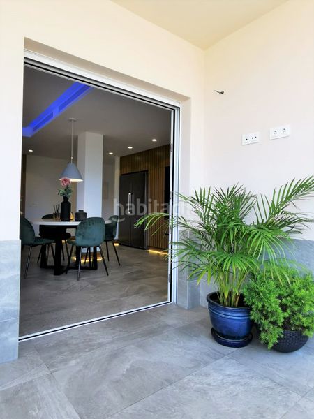 Foto 4b16b349-562e-4ac2-b9b7-1f645a1c46e4. Apartament amb aparcament piscina a puerto de Estepona Estepona