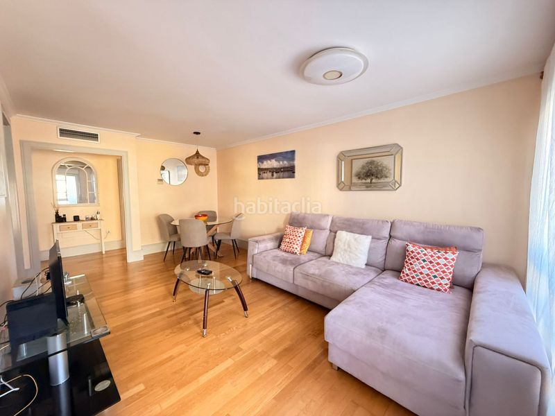 Foto 23368b40-ab1b-4b5e-afd3-97c7f3760c52. Apartament amb aparcament piscina a puerto de Estepona Estepona
