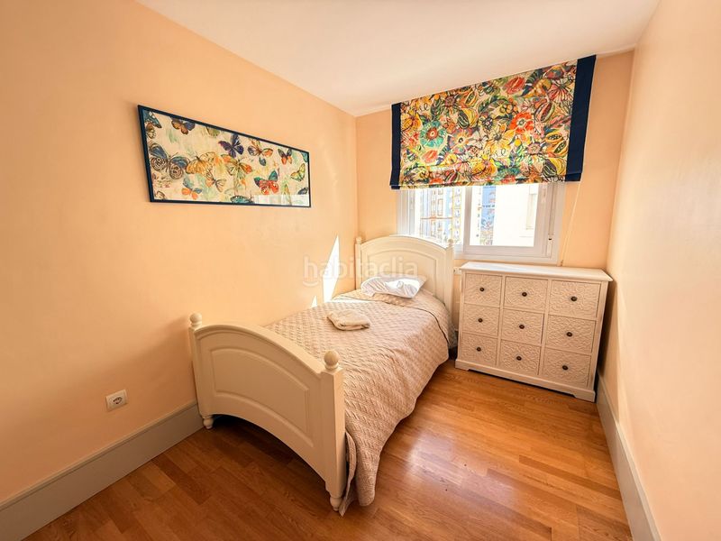 Foto b68800be-216f-4e1f-abe5-a96d189641c4. Apartament amb aparcament piscina a puerto de Estepona Estepona