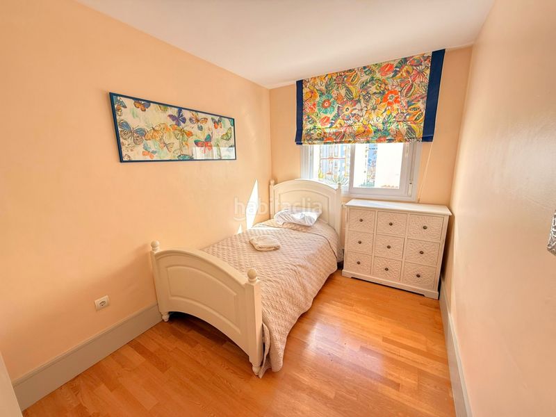 Foto d9b2f37e-d6a3-420b-9037-fdca761791fc. Apartament amb aparcament piscina a puerto de Estepona Estepona
