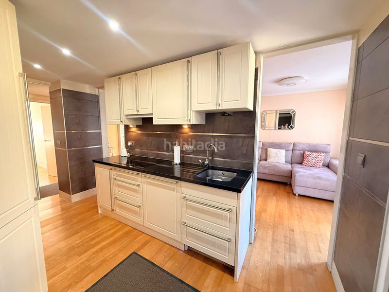 Foto e105d132-f8d8-4b23-8e17-cfa16582e8f9. Apartament amb aparcament piscina a puerto de Estepona Estepona