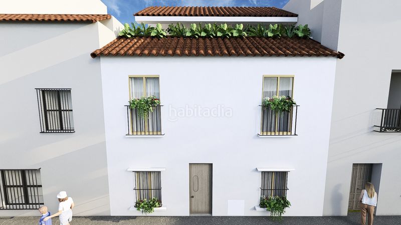 Foto f4da8ade-f106-48c8-a093-53e2ee93c1e5. Casa adossada amb calefacció a Centro Estepona