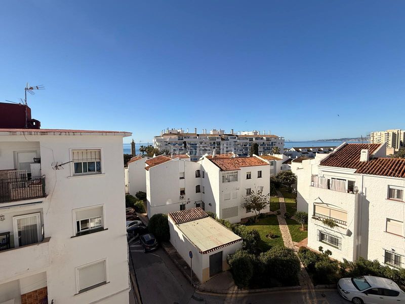 Foto 59ef86e2-7bd1-4d9a-b175-8bd70e1c7345. Apartament a puerto de Estepona Estepona