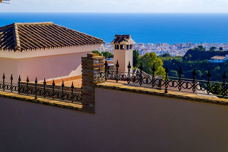 Foto dabd6761-a757-45ea-b4a9-b848e44022a5. Casa a altos de Estepona Estepona