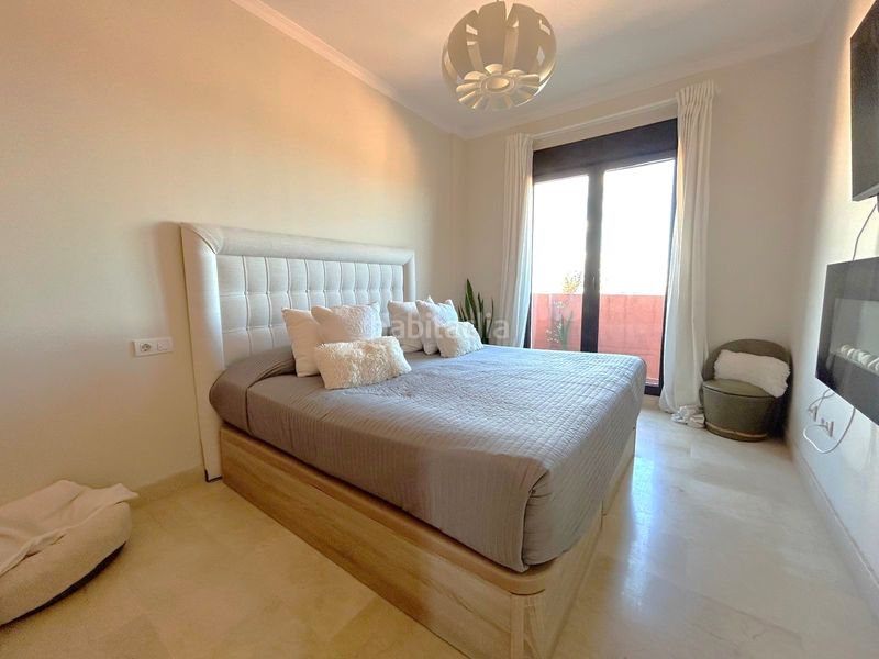 Foto fdc78937-7529-4886-a1bb-6621dfc68c9b. Casa adossada amb calefacció aparcament a Guadalobón Estepona