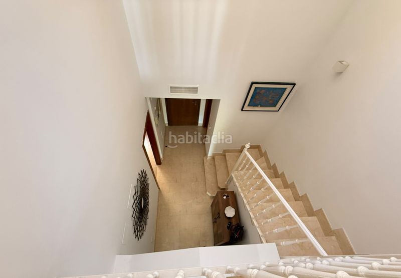 Foto 01de23b3-2310-4e29-a811-17333c06775b. Casa adossada amb aparcament piscina a Guadalobón Estepona