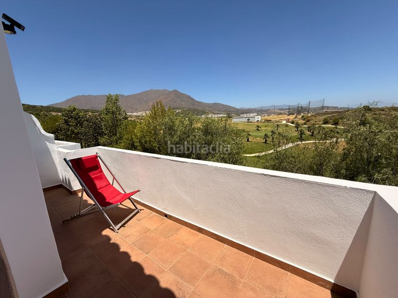 Foto 71c674cf-d165-46f3-8c3d-0084aaf39b43. Casa adossada amb aparcament piscina a Guadalobón Estepona