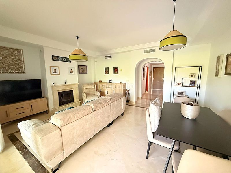 Foto d73870f5-7286-422e-b637-1c4eba8ab048. Casa adossada amb aparcament piscina a Guadalobón Estepona
