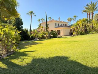 Maison à Las Lomas. Hermosa casa de campo con vistas al mar y la montaña, cerca de e