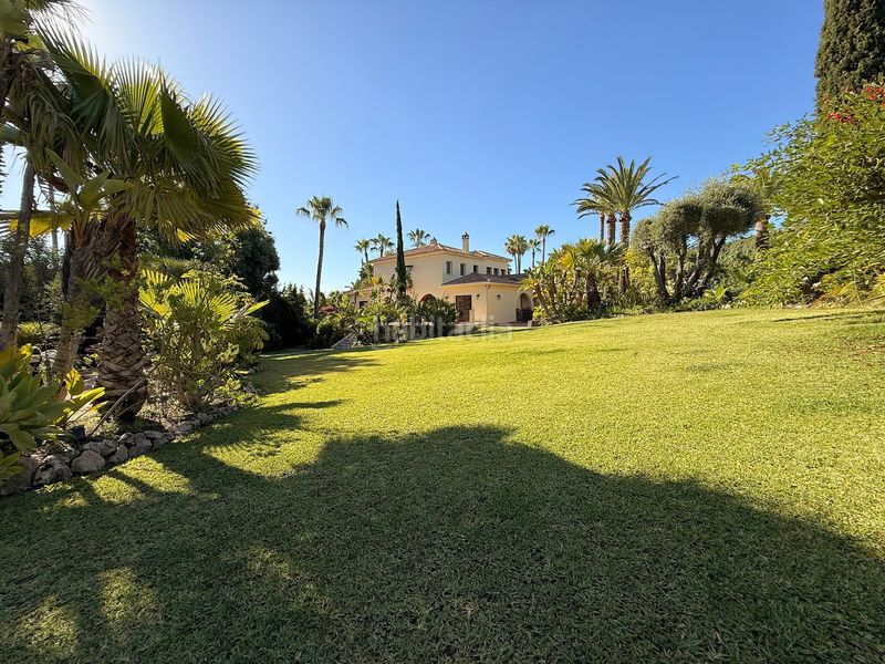 Foto 58f73a18-c12e-4165-afe9-e8c70ce0a2cf. Casa amb aparcament piscina a Las Lomas Estepona