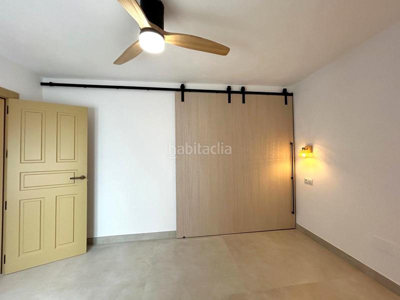 Foto 757fcf8c-24a6-4287-a006-d0783285a5bf. Casa completamente reformada, casa de pueblo con gran encanto Centro en Estepona