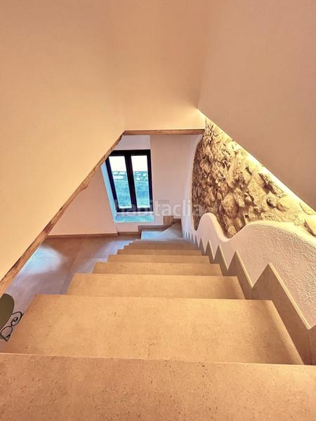 Foto aa39a54c-bd2e-471a-b972-f9fb726e5149. Casa completamente reformada, casa de pueblo con gran encanto Centro en Estepona