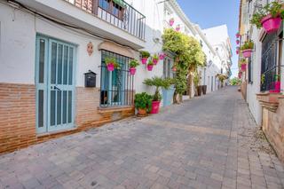 Planta baixa a Centro. Apartamento en planta baja disponible en el corazón del casco an