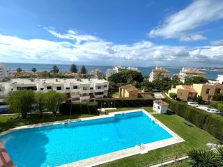 Apartamento en Puerto de Estepona. Piso con espectaculares vistas al mar en estepona