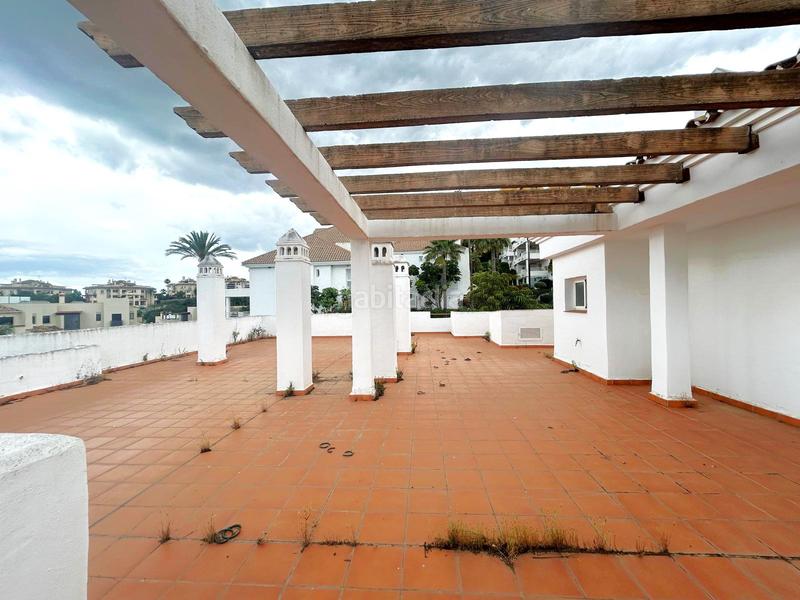 Foto 825c4722-c3f0-4ada-a18f-0e5e09620387. Ático estupendo ático dúplex con grandes terrazas soleadas en la zona de selwo, . en Estepona