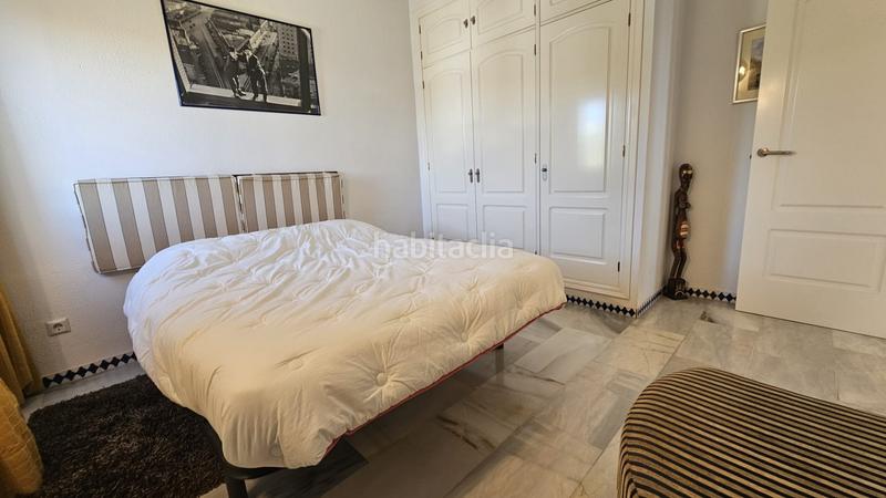 Foto d202364b-a90e-4d6e-bfdd-7ee6ff2aa10e. Apartamento pisazo con terraza enorme y vistas al mar en Estepona