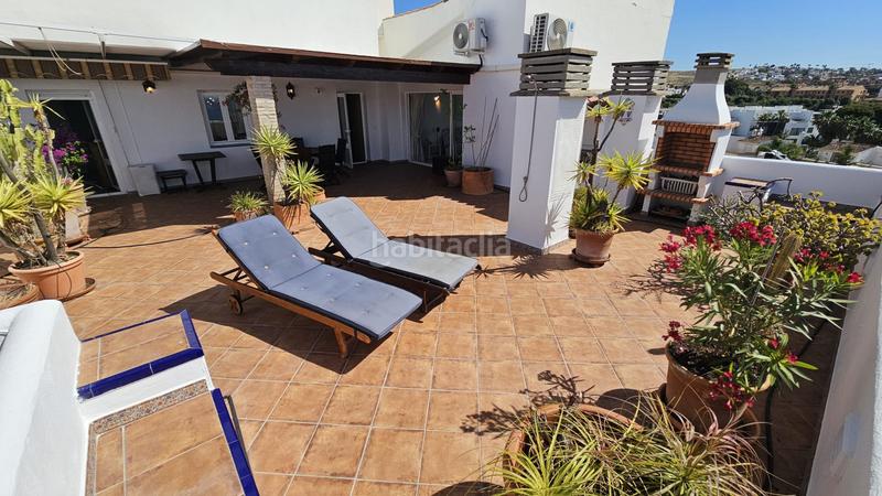 Foto e7ab1153-d8aa-4822-a06b-79157025e565. Apartamento pisazo con terraza enorme y vistas al mar en Estepona