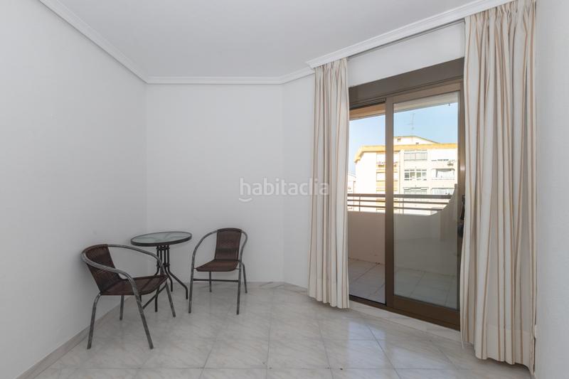 Foto 13c7c1ec-8fcd-4e9d-9124-b73db244fdbd. Apartamento piso a la venta en avda. andalucia, . en Estepona