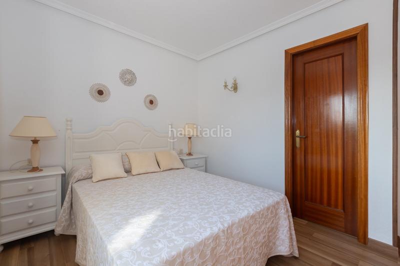 Foto 3c7baaf6-5299-4d54-80f2-0c68e3b401fc. Apartamento piso a la venta en avda. andalucia, . en Estepona