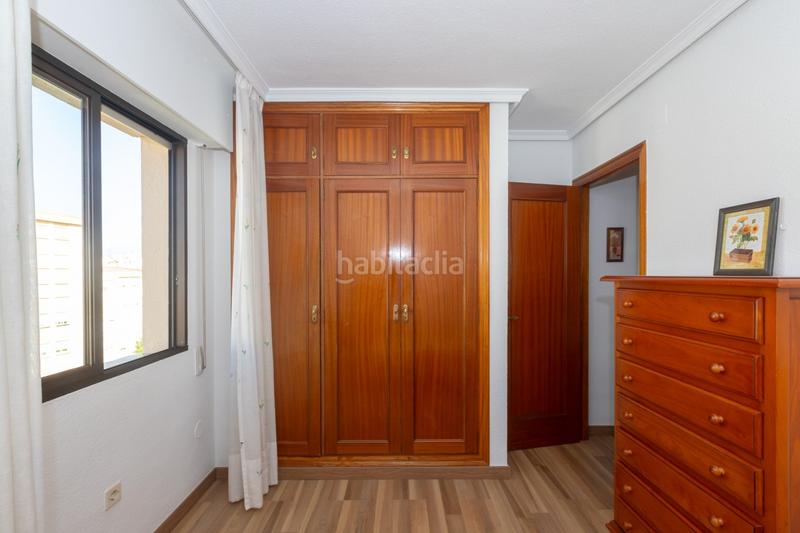Foto 67d55de0-517b-4352-84e0-364439d72da2. Apartamento piso a la venta en avda. andalucia, . en Estepona