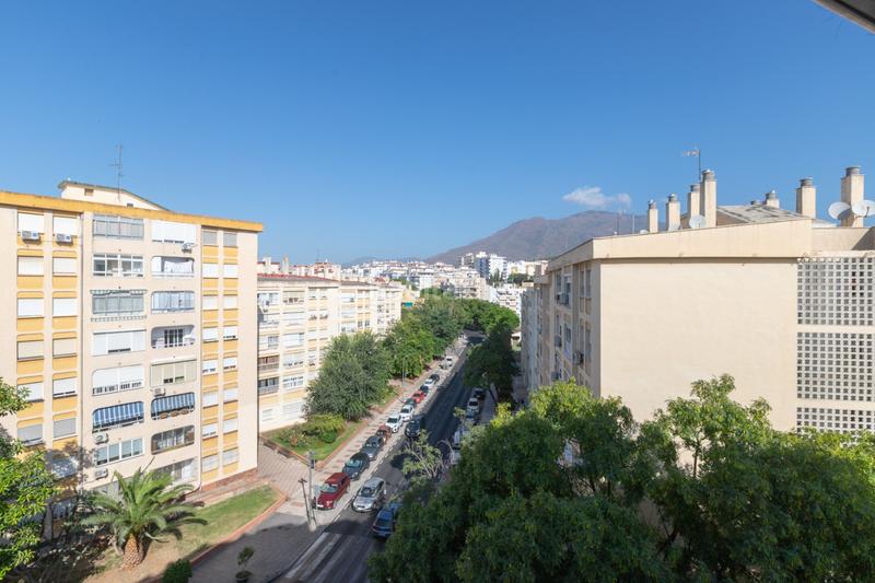 Foto 84210d03-ea62-4daf-bdda-b919a87e3d22. Apartamento piso a la venta en avda. andalucia, . en Estepona