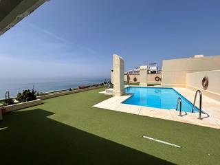 Appartement à Centro. Luminoso y espaciosa vivienda en primera linea de playa en estep