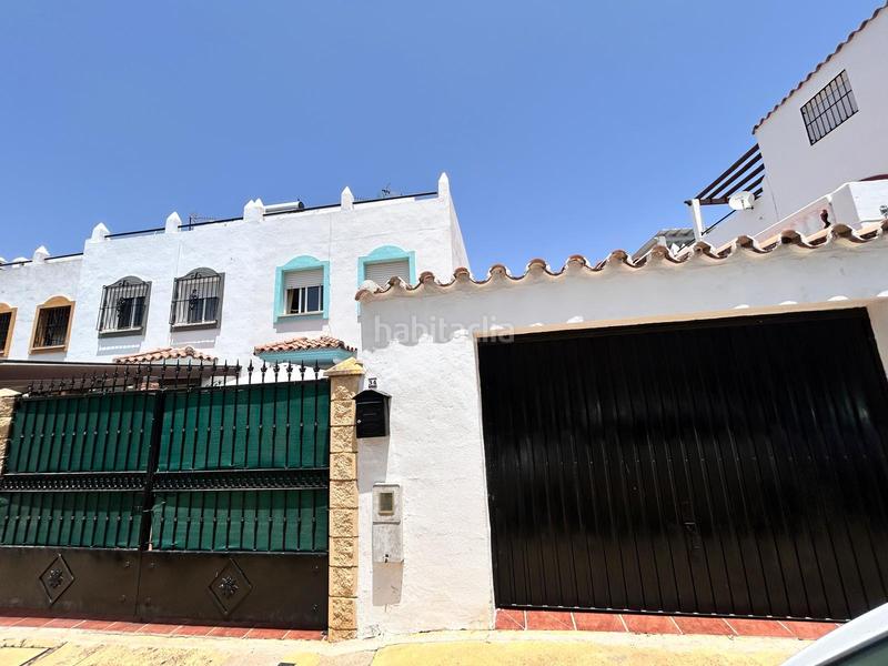 Foto 5ec31517-6872-4f8a-a579-0ef9d302b468. Casa adosada estupenda adosada pueblo con gran potencial en Estepona