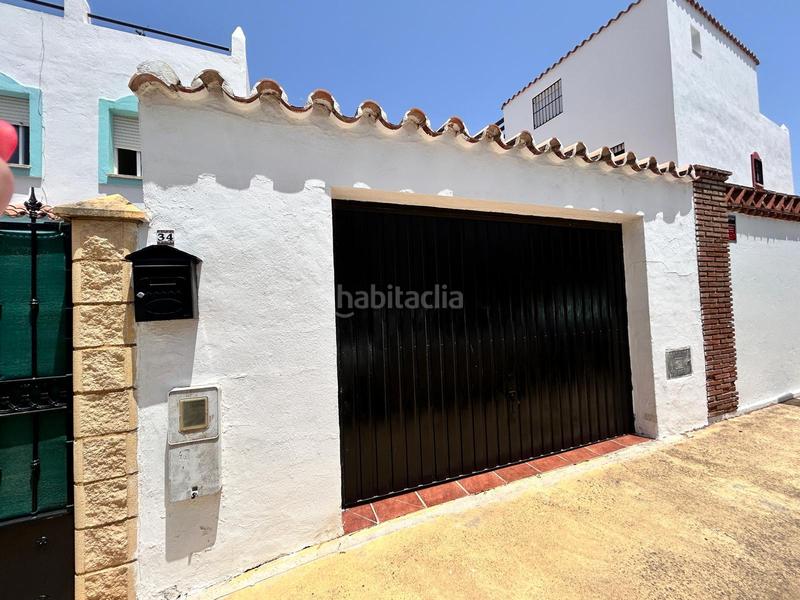 Foto 68a083d5-dbbe-476f-985c-71244def79b5. Casa adosada estupenda adosada pueblo con gran potencial en Estepona