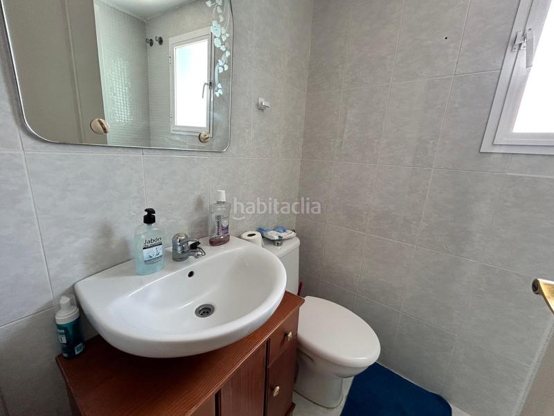 Foto d08aeec4-d656-4ec8-b193-acbc120f47eb. Casa adosada estupenda adosada pueblo con gran potencial en Estepona