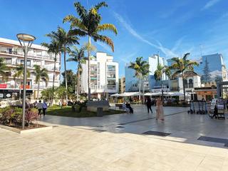 Appartement à Centro. Piso en el corazón de estepona, reformado y listo para entrar a