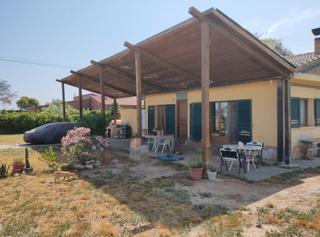 Masia a Carrer patricio redondo 27. Torre en puigverd de lleida , para entrar a vivir