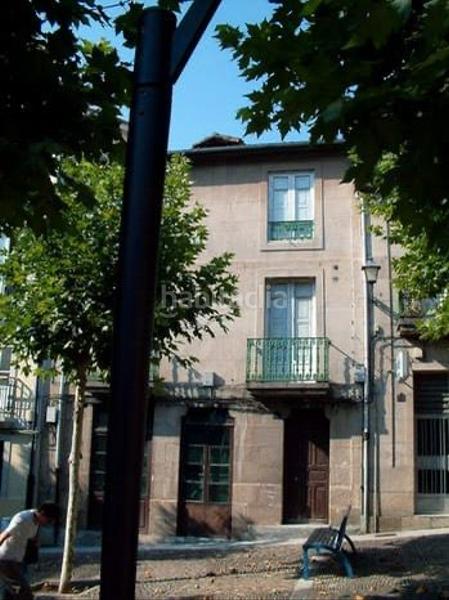 Foto 6132baaf-5e84-4a08-873e-4870bf807ad7. Edificio in rúa lepanto 67 in Casco Viejo Ourense