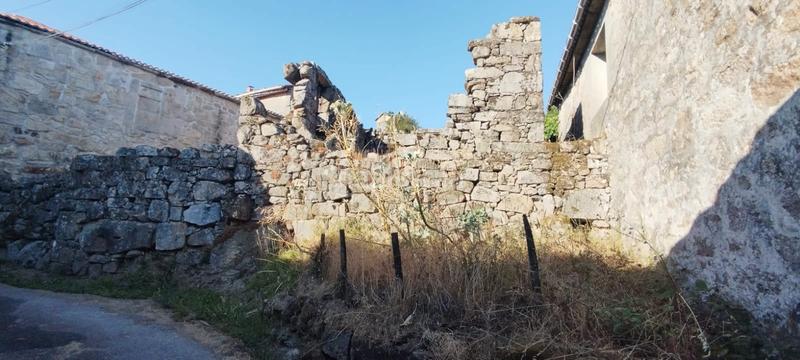 Foto 08213382-d01a-4dbc-8ddd-06f18a32b350. Casale in estrada bande-entrimo 47 in Lobeira