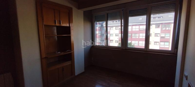 Foto 39dc1920-a875-4fbd-9889-cbf451735f2c. Piso se vende piso dr fleming en Rúa (A)