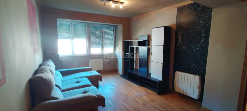 Foto d311d44c-c8dc-496b-a01a-d9c7ba46243e. Piso se vende piso dr fleming en Rúa (A)