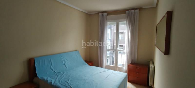 Foto 297d7ec3-dd42-44fb-bb58-a3a1b3932a6f. Piso en rúa nova 26 se vende piso semicentrico en Ourense