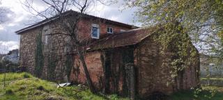 Masía en Lugar foncuberta 64. Casa a reformar en maceda