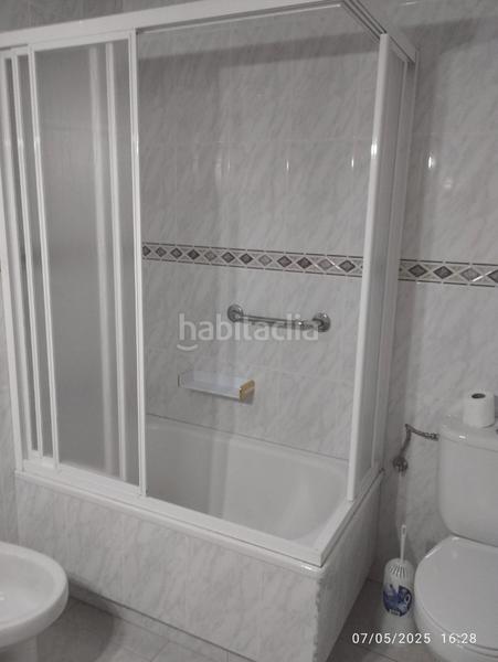 Foto 74e81f2d-fc0a-406f-a400-6c3c59d834ca. Casa in carretera de cenlle 2 in Ribadavia