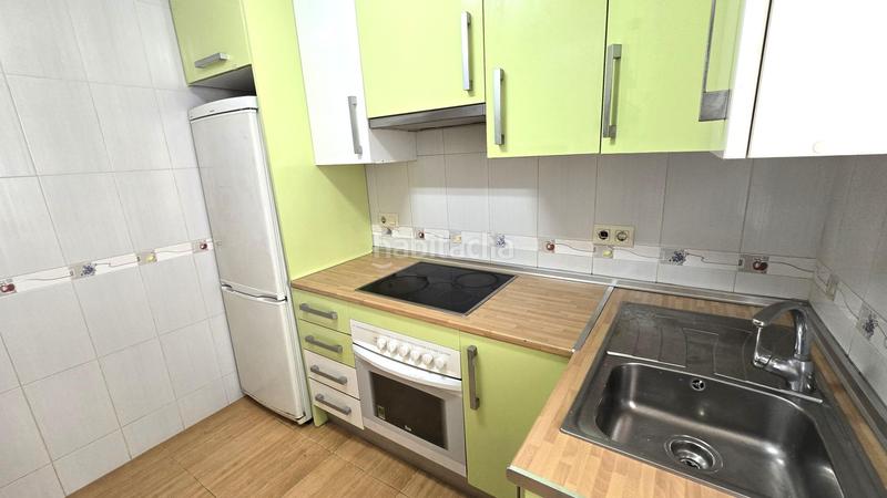 Foto bed78f86-4c8b-45db-893c-b90ea4a11f20. Piso 2 planta en venta ! en Virgen del Remedio - Parque Lo Morant Alicante