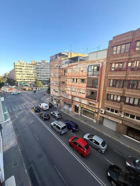 Foto b1875f03-cd5e-4542-b78e-d02fc84f2224. Piso 2planta con ascensor en los angeles en Altozano - Conde Lumiares Alicante